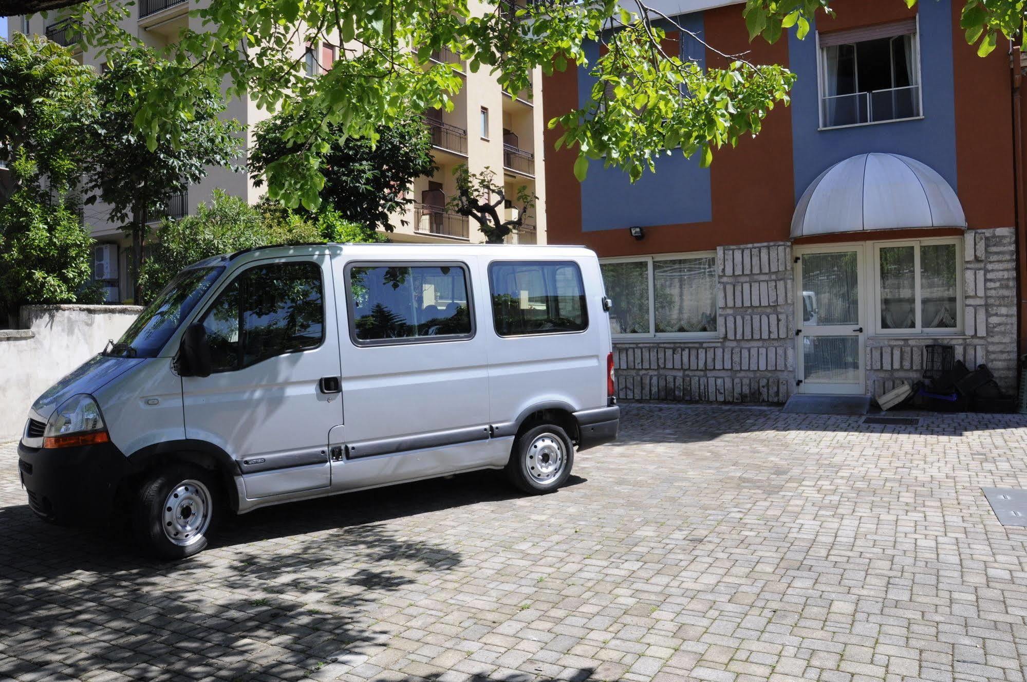 Hotel Siviglia Fiuggi Exterior photo